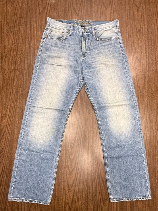 American Eagle Outfitters Other - American Eagle Outfitters Men’s Light Wash Relaxed Jeans Size 34” x 34”